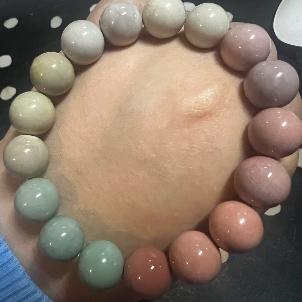 Alshan crystal bracelet